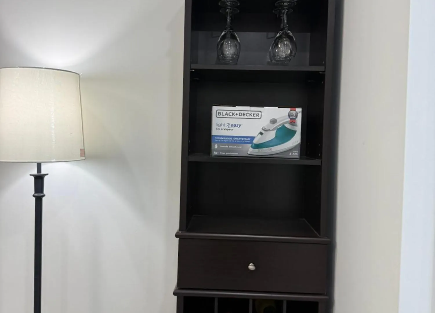 Maxti Guest Suite, Northwest Calgary Canada