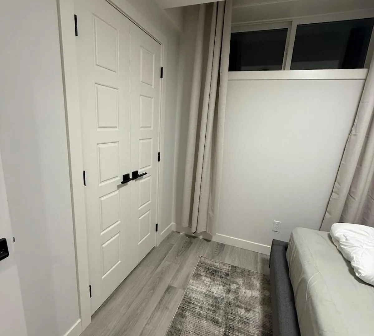 Maxti Guest Suite, Northwest Calgary 0*,  Canada